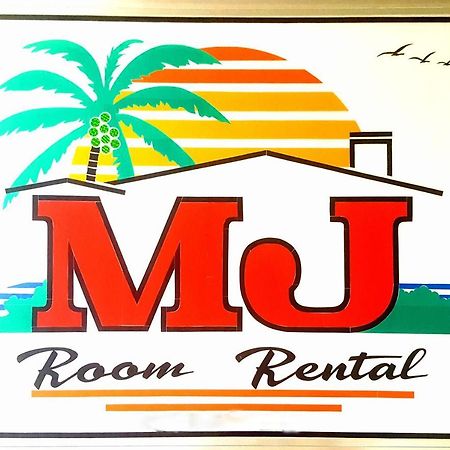 Mj Room Rental Mahogany Dauis Kültér fotó